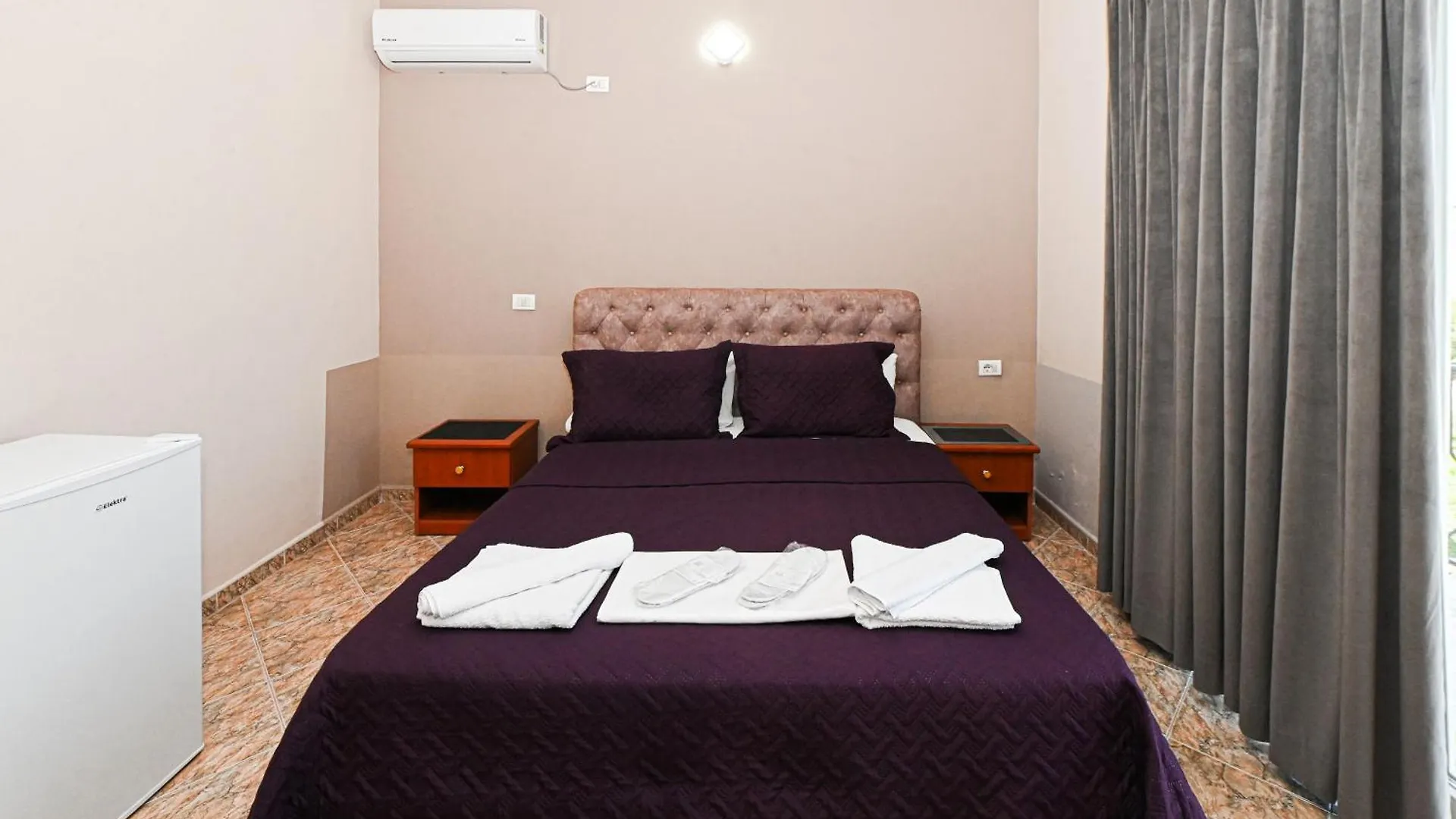 Hotel Fama Shkallnur